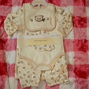 Macy's First Impressions Baby Bear 3 Mos 6 pc Layette Set